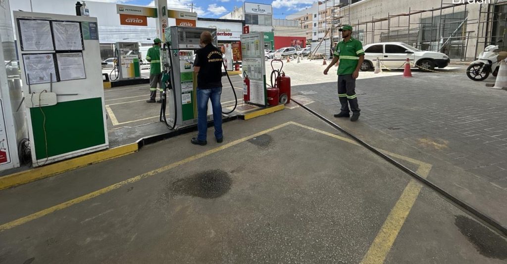 Procon notifica postos de combust�veis em Vit�ria da Conquista para investigar aumento de pre�os